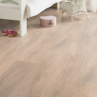 Ламинат Дуб Светлый Krono Original Super Natural Narrow SNN8575